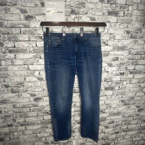 EUC GAP 'Girlfriend" Imperial Indigo" Women's Jeans Size 31R (Regular)